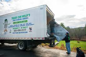 Best Carpet Removal and Disposal  in Linden, TN